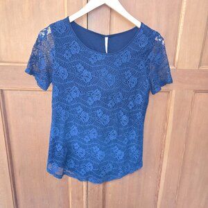 Leo & Nicole Women's Top Navy Blue Short Sleeve Size S Small New With Tags